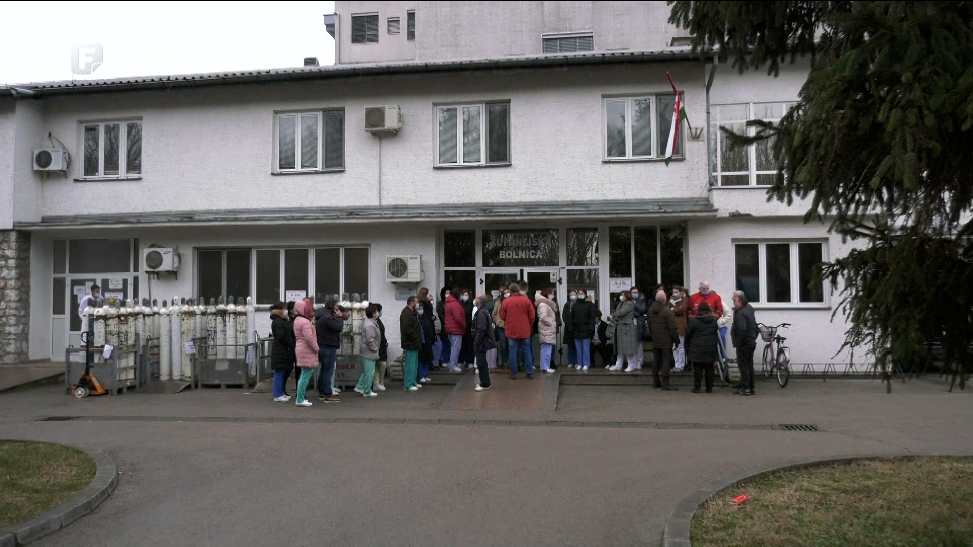Zdravstveni radnici Orašja, Domaljevca i Odžaka održali štrajk upozorenja